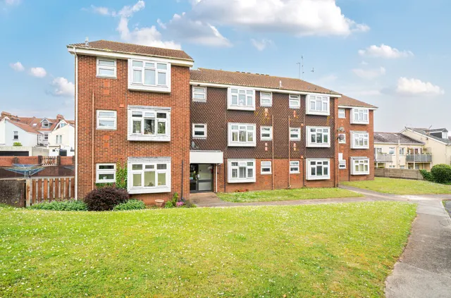Mead Close, Paignton, TQ3