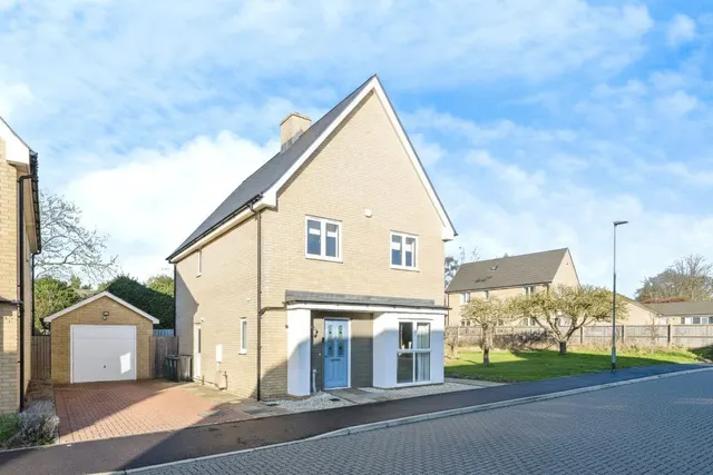 Old Boundary Close, Whittlesford, CB22, photo 1