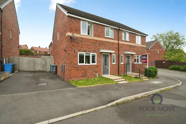 Greenhurst Crescent, Oldham, Greater Manchester, OL8, photo 1