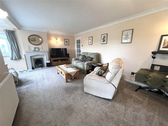Beach Road, Llanreath, SA72, photo 2