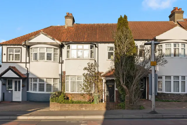 Malden Road Cheam, Sutton SM3 8RA, photo 1