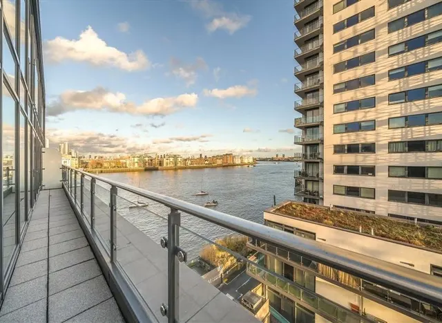 Wharf Street, Deptford, SE8, photo 1