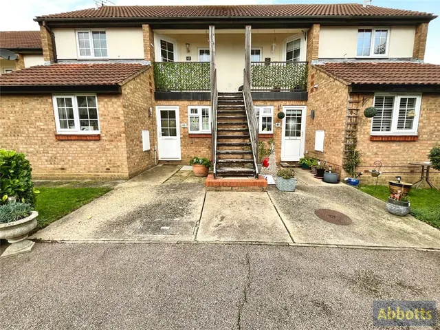 Moat Rise, Rayleigh, Essex, SS6, photo 1
