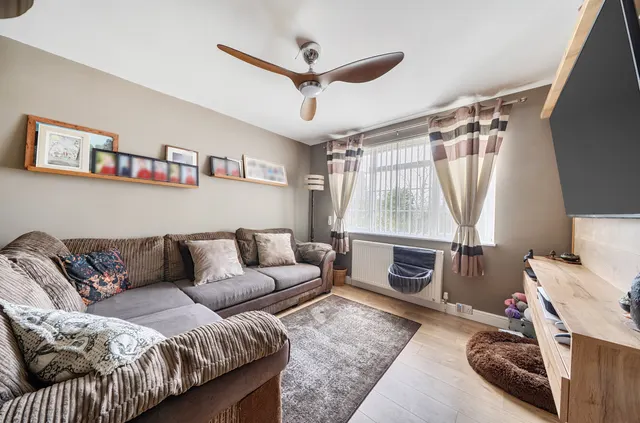 Springford Road, Lordswood, SO16, photo 2