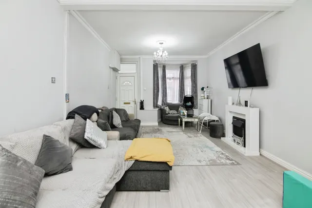 Rathbone Road, Smethwick, B67, photo 3