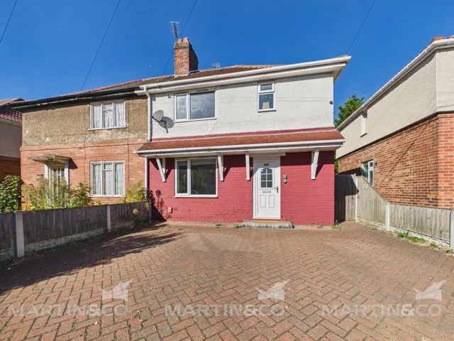 Warwick Road, Intake, DN2, photo 1