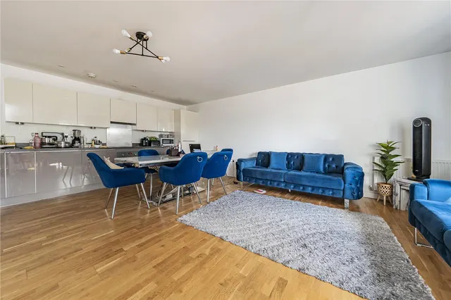 Wintergreen Boulevard, West Drayton, UB7, photo 3