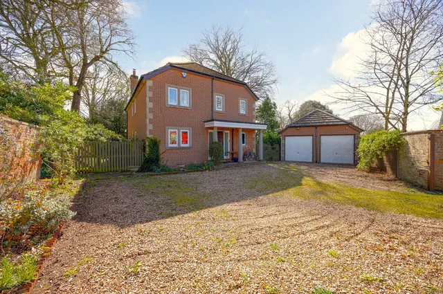 High Street, Seend, SN12, photo 1
