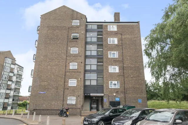 Photo 2 — Foxborough Gardens, Brockley, London, SE4