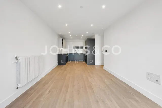 Redwood Tower, Twelve Trees Park, E15, photo 3