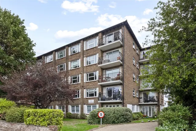 Downview Road, Worthing, photo 1