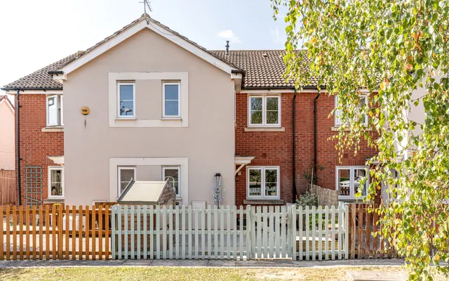 Azov Close, Horfield, BS7, photo 2