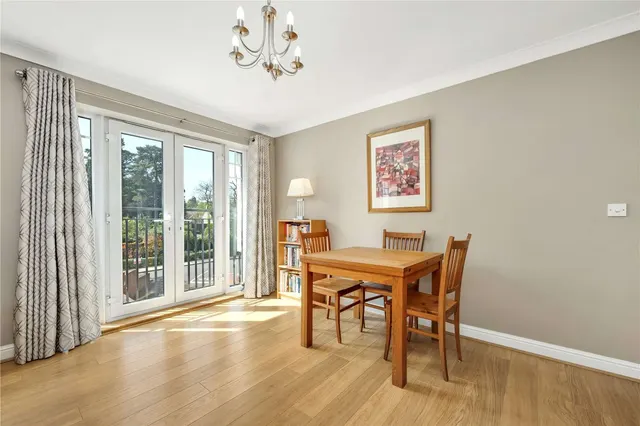 Photo 3 — Bridgewater Road, Weybridge, Surrey, KT13 0ER