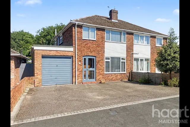 Garden Close, Maidstone, ME15, photo 1