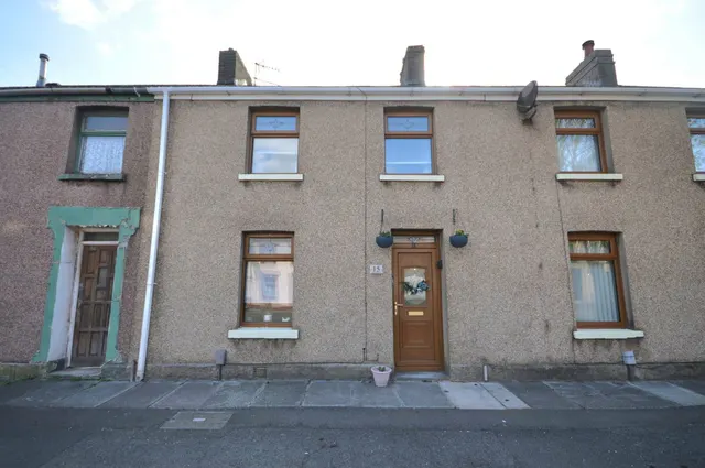 Lower West End, Port Talbot, SA13 1PY, photo 1