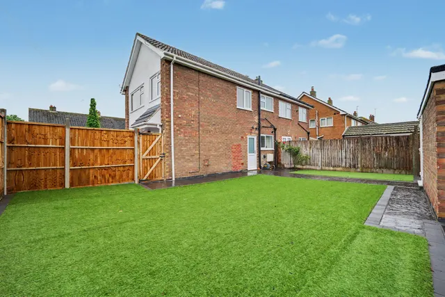 Photo 3 — Townend Close, Asfordby, LE14