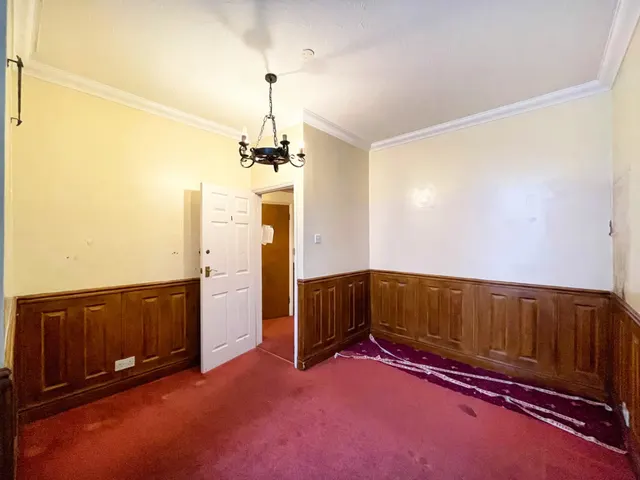 Photo 3 — Wilson Road , Southend On Sea