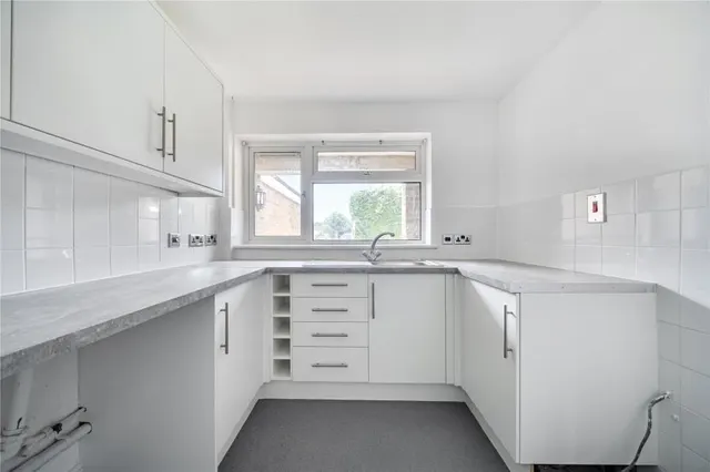 Nash Drive, Abingdon, OX14, photo 2