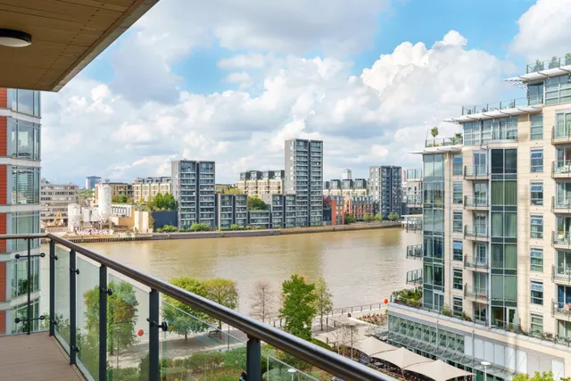 Photo 2 — Spinnaker House, Battersea Reach