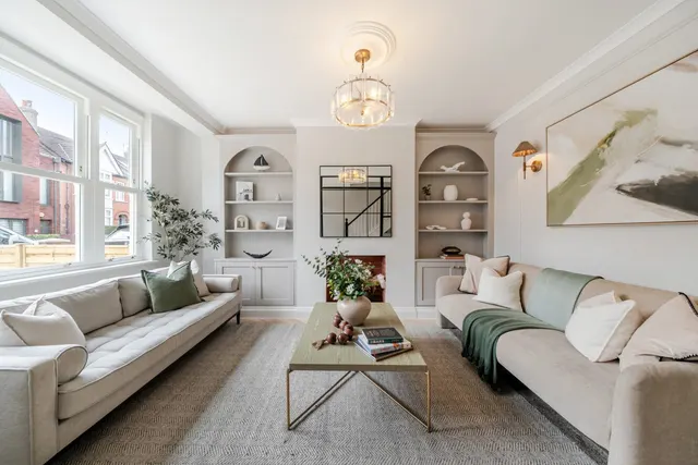 Photo 2 — Pirbright Road, Southfields, London, SW18