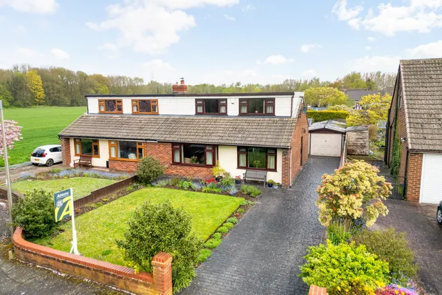 Maple Avenue, Sutton Weaver, Runcorn, Runcorn, WA7 3ES, photo 1