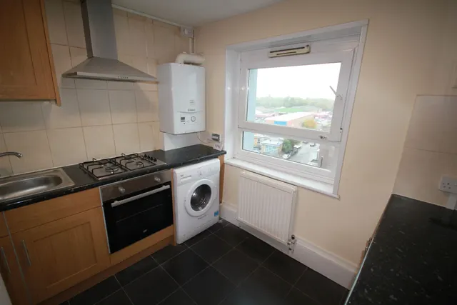 Photo 2 — Clements Court, Green Lane, Hounslow