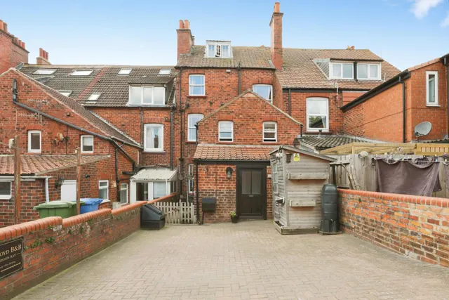 Station Road, Whitby, YO22, photo 2