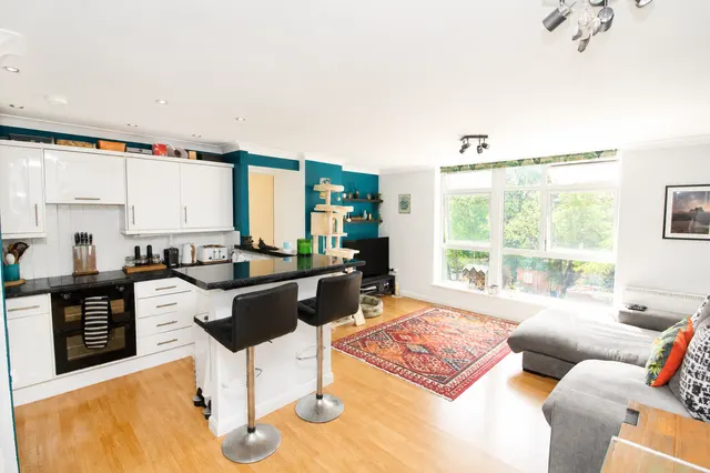 Pegwell Road, Ramsgate, CT11, photo 3