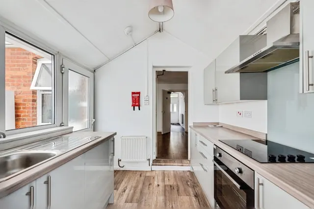 Photo 2 — Cricklade Road, Swindon, Wiltshire, SN2