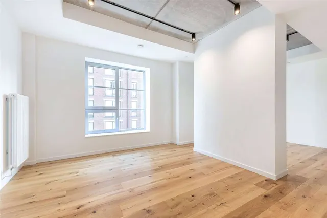 Photo 2 — Goodluck Hope, Orchard Place, London, E14 0JZ