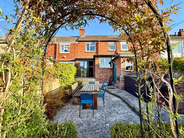 Groundwell Road, Swindon, Wiltshire, SN1 2NA, photo 1