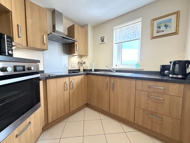 Hazel Grove, Stockport, SK7, photo 3