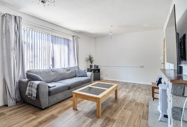 Photo 3 — Waveney Road, Somerset, Keynsham, BS31 1RU