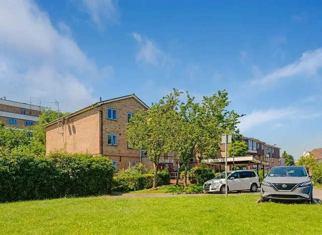 Coverdale Road, Brondesbury, NW2, photo 1