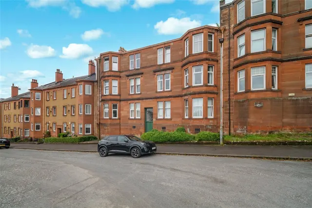Robertson Street, Greenock, Inverclyde, PA16, photo 1