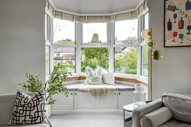 Barnett Wood Lane, Ashtead, KT21, photo 1