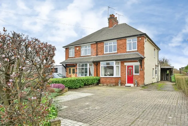 Queensville, Queensville, Stafford, Staffordshire, ST17, photo 1