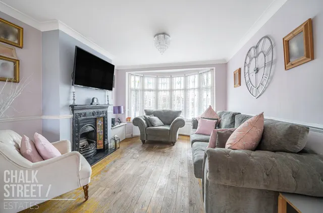 Photo 3 — Cedar Road, Hornchurch, RM12 4YL