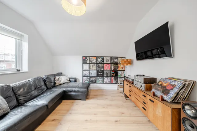 Gleneagle Road, Streatham, London, SW16, photo 1