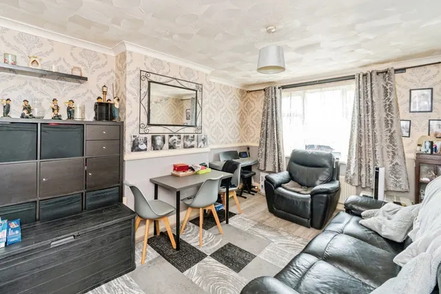 Carnation Road, Southampton, SO16, photo 3