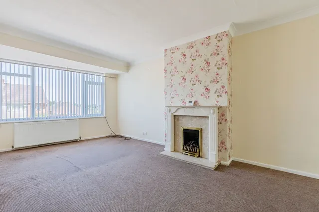 Photo 2 — Wellesbourne Road, Coventry