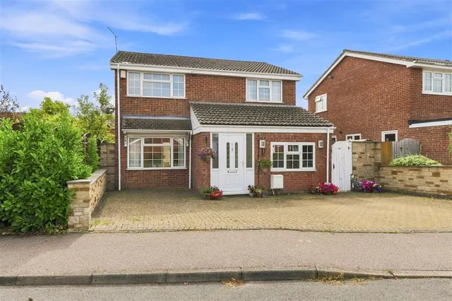 Firs Avenue, Uppingham, LE15, photo 1