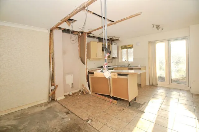 Photo 3 — Berrywell Drive, Barwell, Leicestershire, LE9