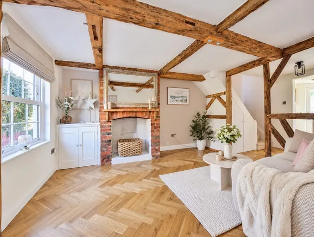 Dutts Cottages, West Malling, ME19, photo 2