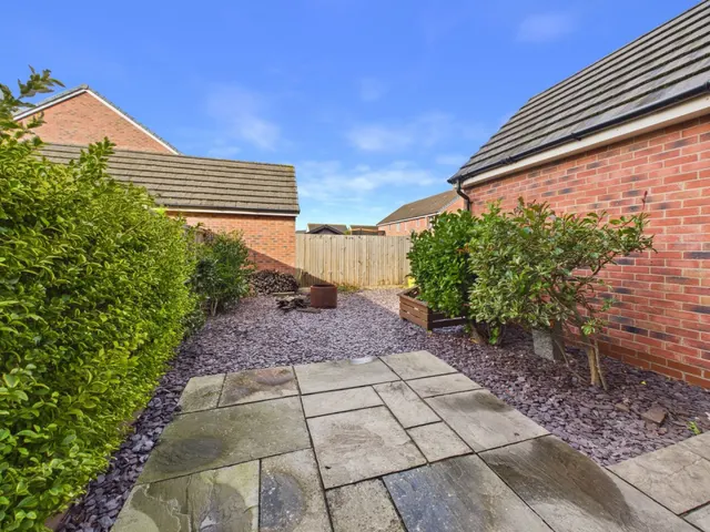 Proctor Drive, Haywood Village, BS24, photo 2