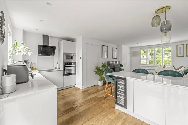 Photo 3 — Victors Drive, Hampton, TW12 3PJ