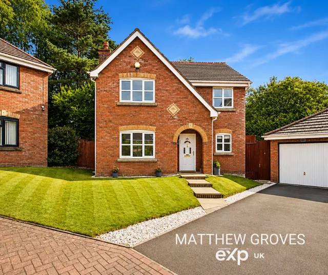 Holborn Crescent, Priorslee, Telford, TF2 9FD, photo 1