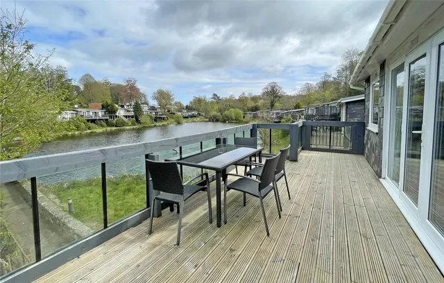 Glan Gwna Lodge, Caeathro, LL55, photo 2