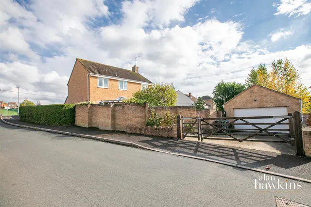 Westbury Park, Royal Wootton Bassett, photo 3