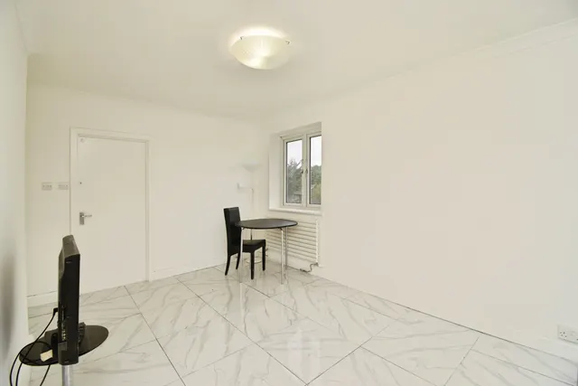 Casterbridge Road, London, SE3, photo 2